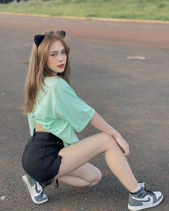 Ảnh con gái cute hot mạng xã hội