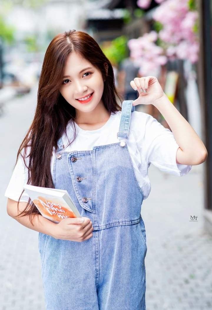 Ảnh gái 2k3 mặt cute dễ thương