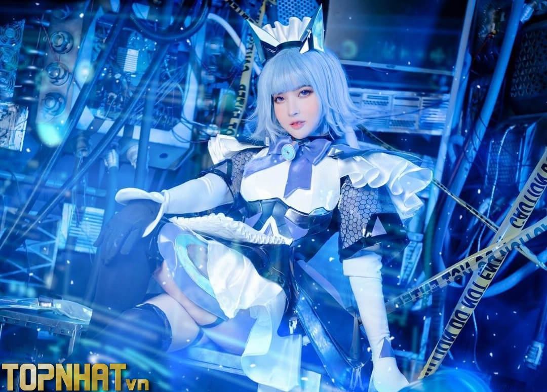 Ảnh cosplay liên quân Thu Diệp ngực khủng