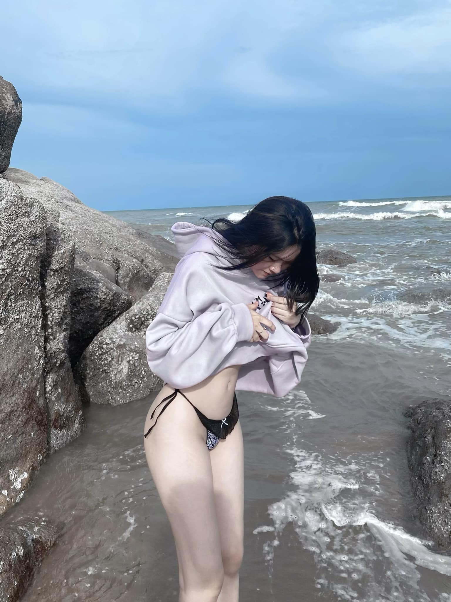 Ảnh sexy bikini Đoan Trang cute sexy hút hồn