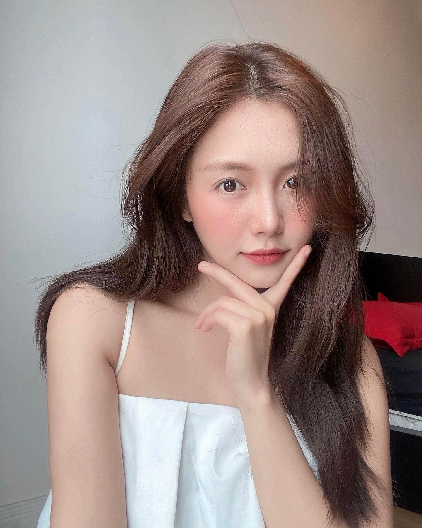 Ảnh con gái tóc dài đẹp Ánh Dương cute dễ thương mê mẫn