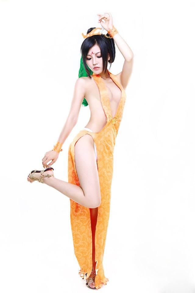 Cosplay liên quân điêu thuyền dáng đẹp body chuẩn