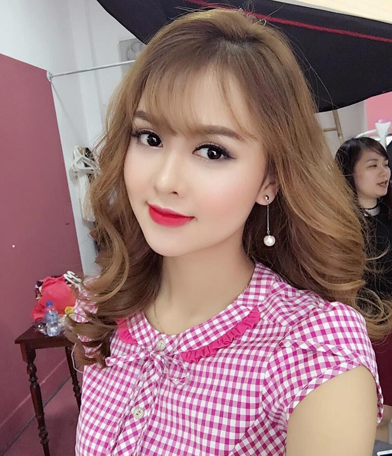 Ảnh hotgirl đẹp Thanh Thúy đẹp ngầu