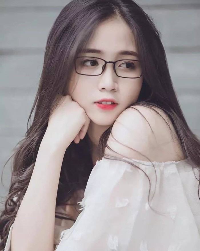 Ảnh đẹp hotgirl Thu Nguyệt cute đẹp