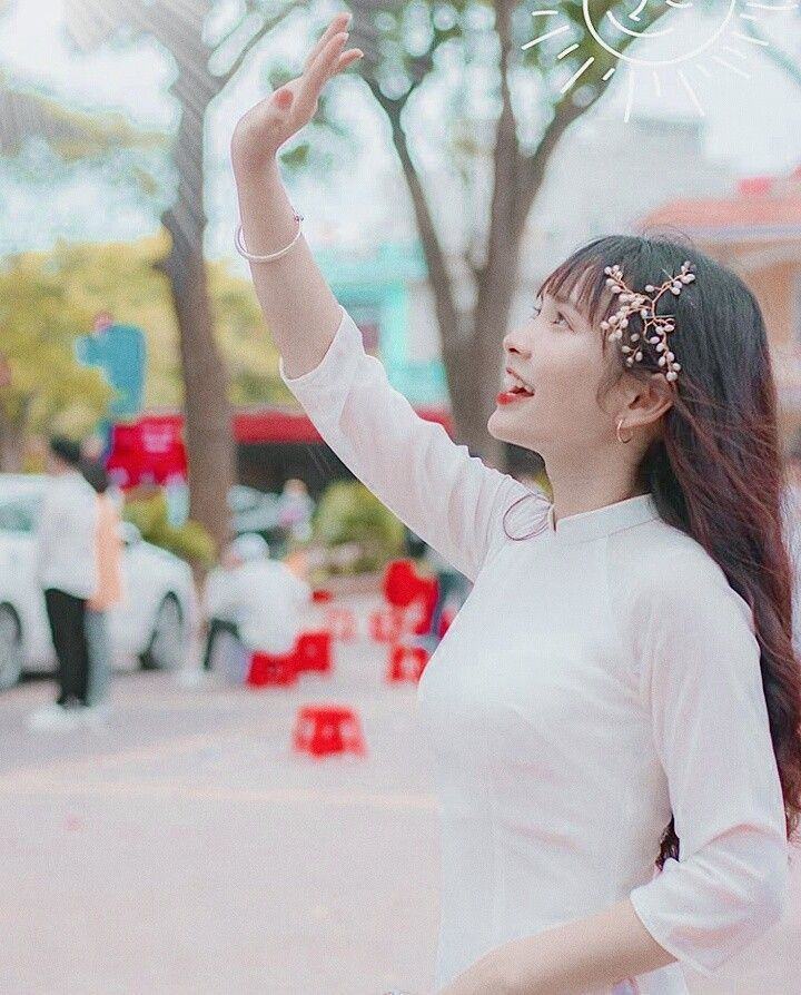 Con gái mặc áo dài cute đáng yêu