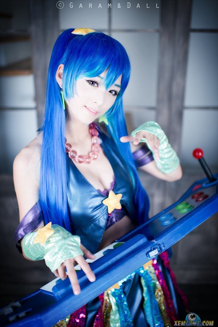 Cosplay qi liên quân sexy vạn người mê