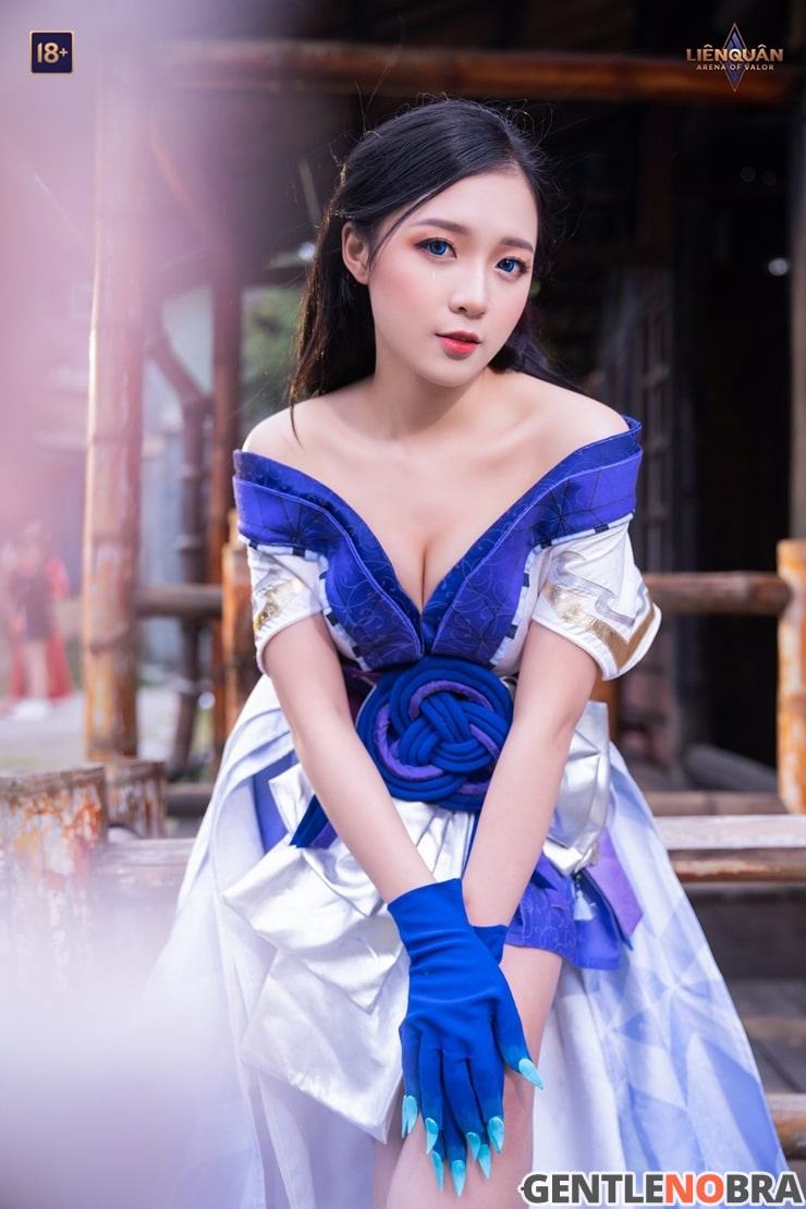 Cosplay liên quân qi sexy cuốn hút