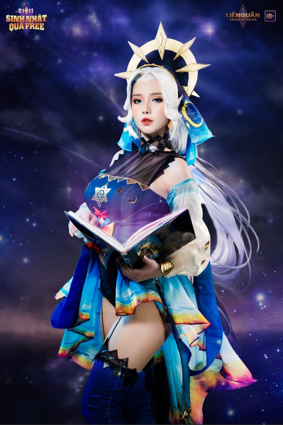 Cosplay yena giảng viên tình ái khoe đường cong