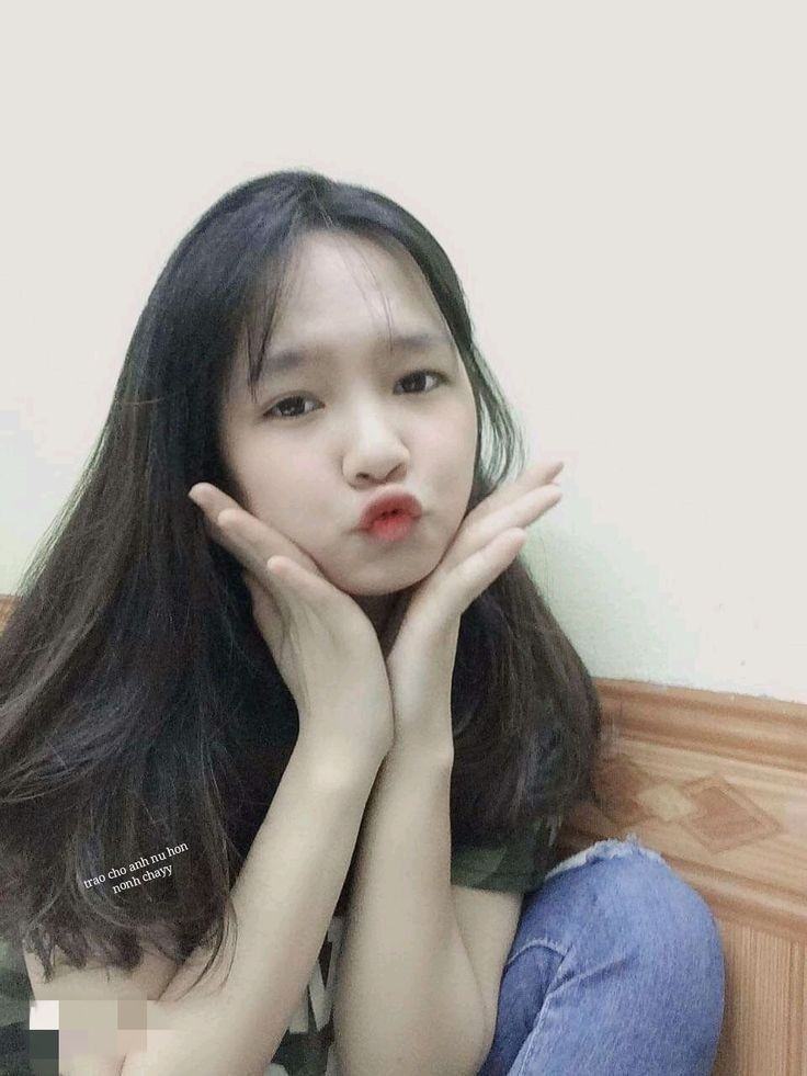 Hình cute cô gái ngầu chất